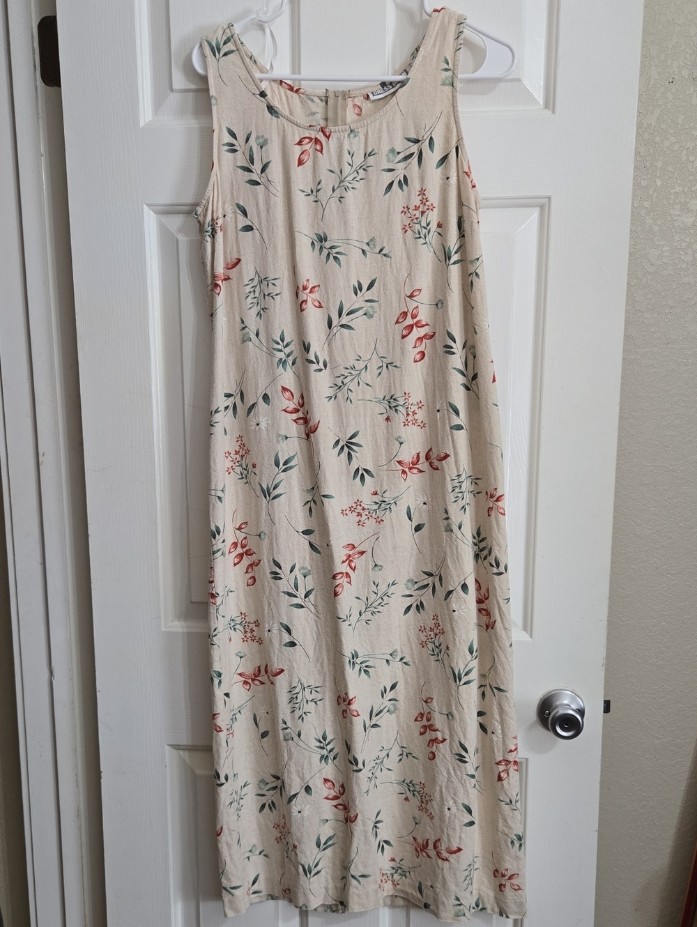Dress Barn Cream Linen Blend Maxi Skirt with Green and Red Leaf Print